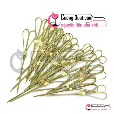 Tăm Tre Xiên Trái Cây Trái Tim 100 cái – 12cm, Cái